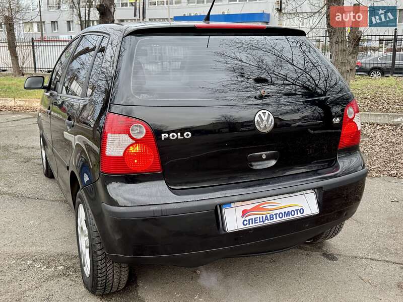 Хэтчбек Volkswagen Polo 2005 в Киеве