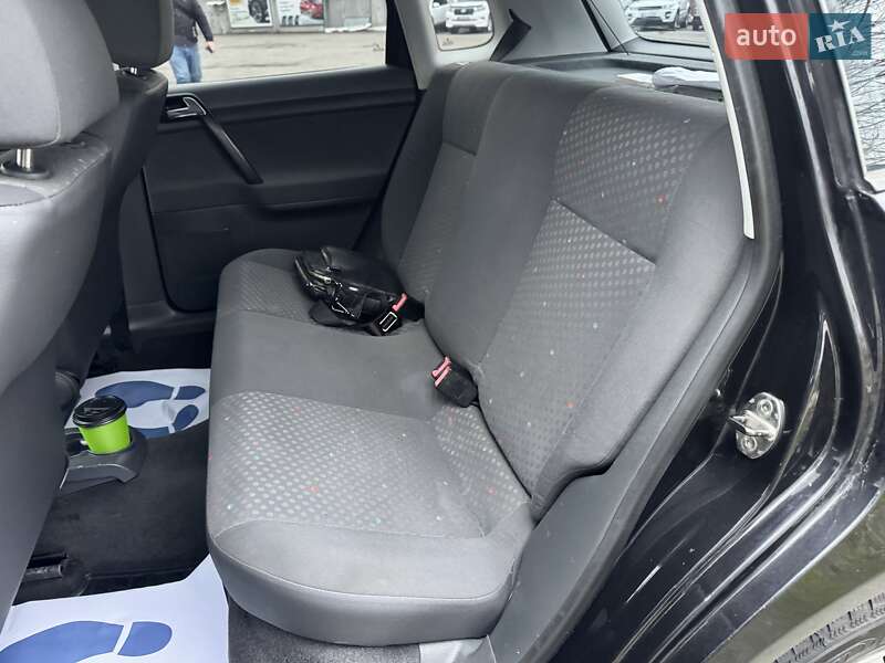 Хэтчбек Volkswagen Polo 2005 в Киеве