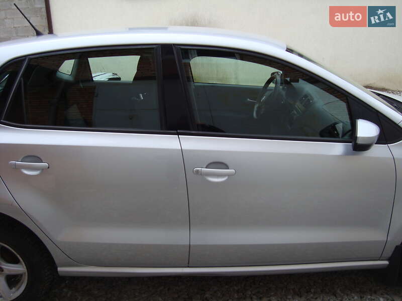 Хэтчбек Volkswagen Polo 2010 в Виннице