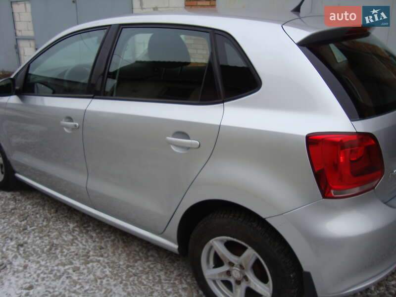 Хэтчбек Volkswagen Polo 2010 в Виннице