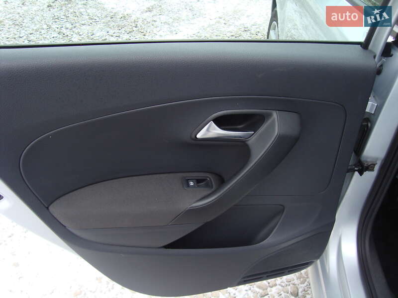 Хэтчбек Volkswagen Polo 2010 в Виннице