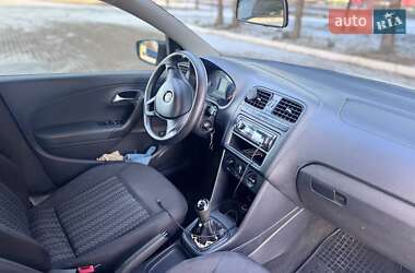 Седан Volkswagen Polo 2017 в Ровно