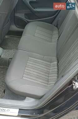 Седан Volkswagen Polo 2015 в Запорожье