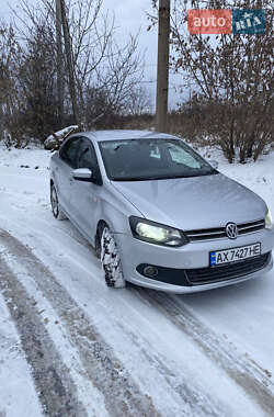 Седан Volkswagen Polo 2013 в Харькове