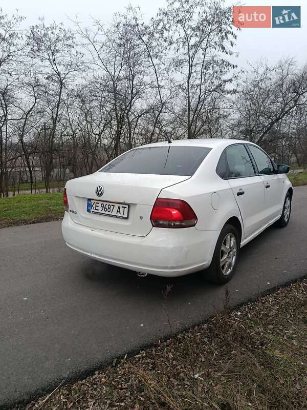 Седан Volkswagen Polo 2012 в Дніпрі