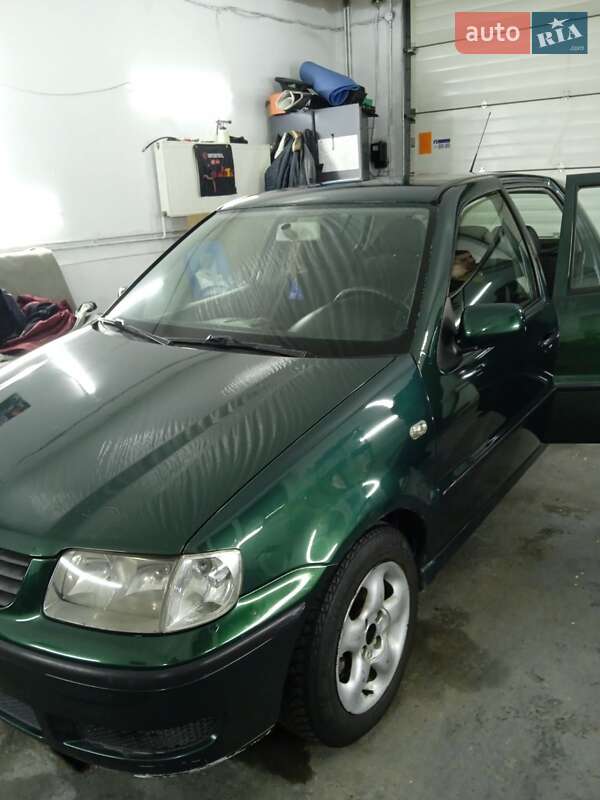 Volkswagen Polo 2001