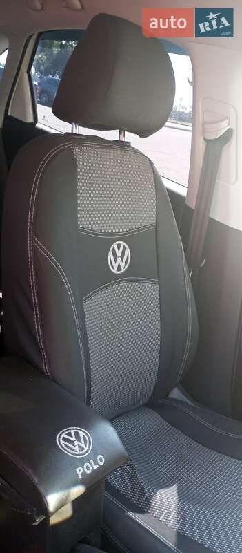 Седан Volkswagen Polo 2017 в Черкасах