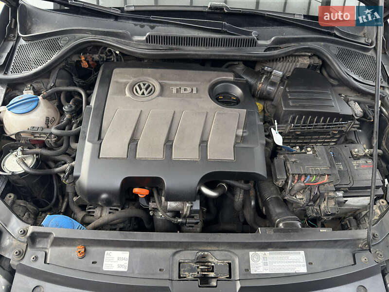 Хэтчбек Volkswagen Polo 2010 в Ровно
