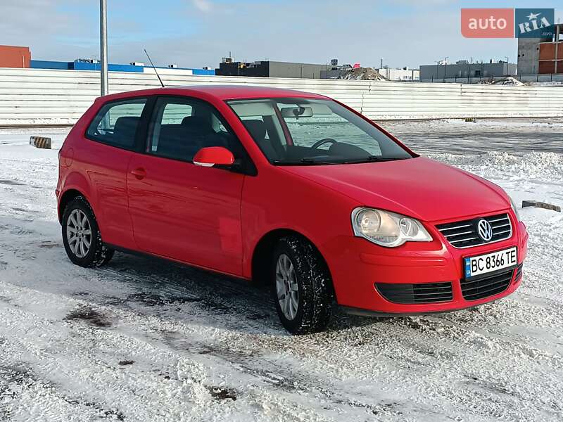 Хэтчбек Volkswagen Polo 2005 в Львове