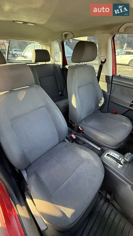 Хетчбек Volkswagen Polo 2002 в Мукачевому фото 27 Хетчбек Volkswagen Polo 2002 в Мукачевому