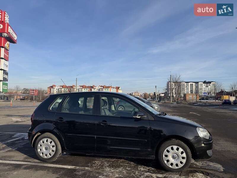 Хетчбек Volkswagen Polo 2006 в Рівному