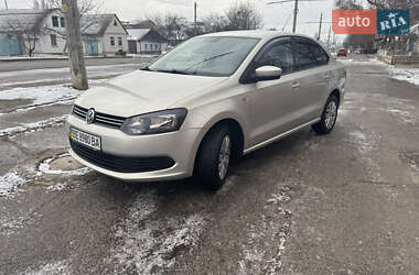 Седан Volkswagen Polo 2011 в Николаеве