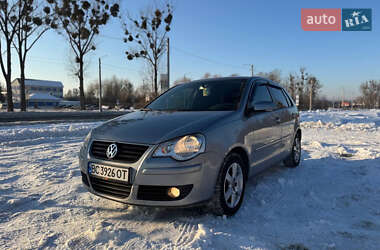 Хетчбек Volkswagen Polo 2006 в Львові