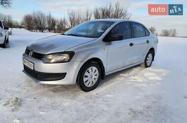 Седан Volkswagen Polo 2012 в Прилуках