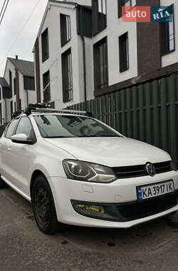 Хэтчбек Volkswagen Polo 2010 в Киеве