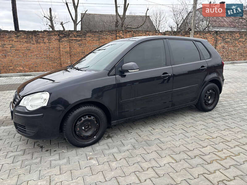 Хэтчбек Volkswagen Polo 2007 в Дубно