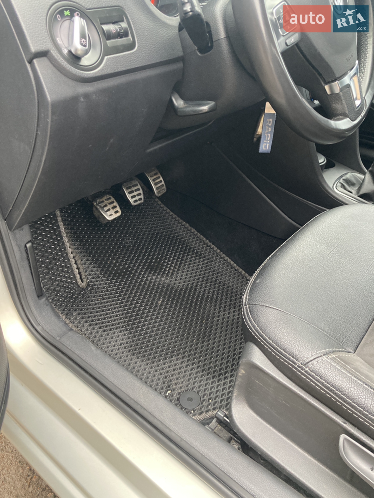 2011 Volkswagen Polo - мініатюра 32