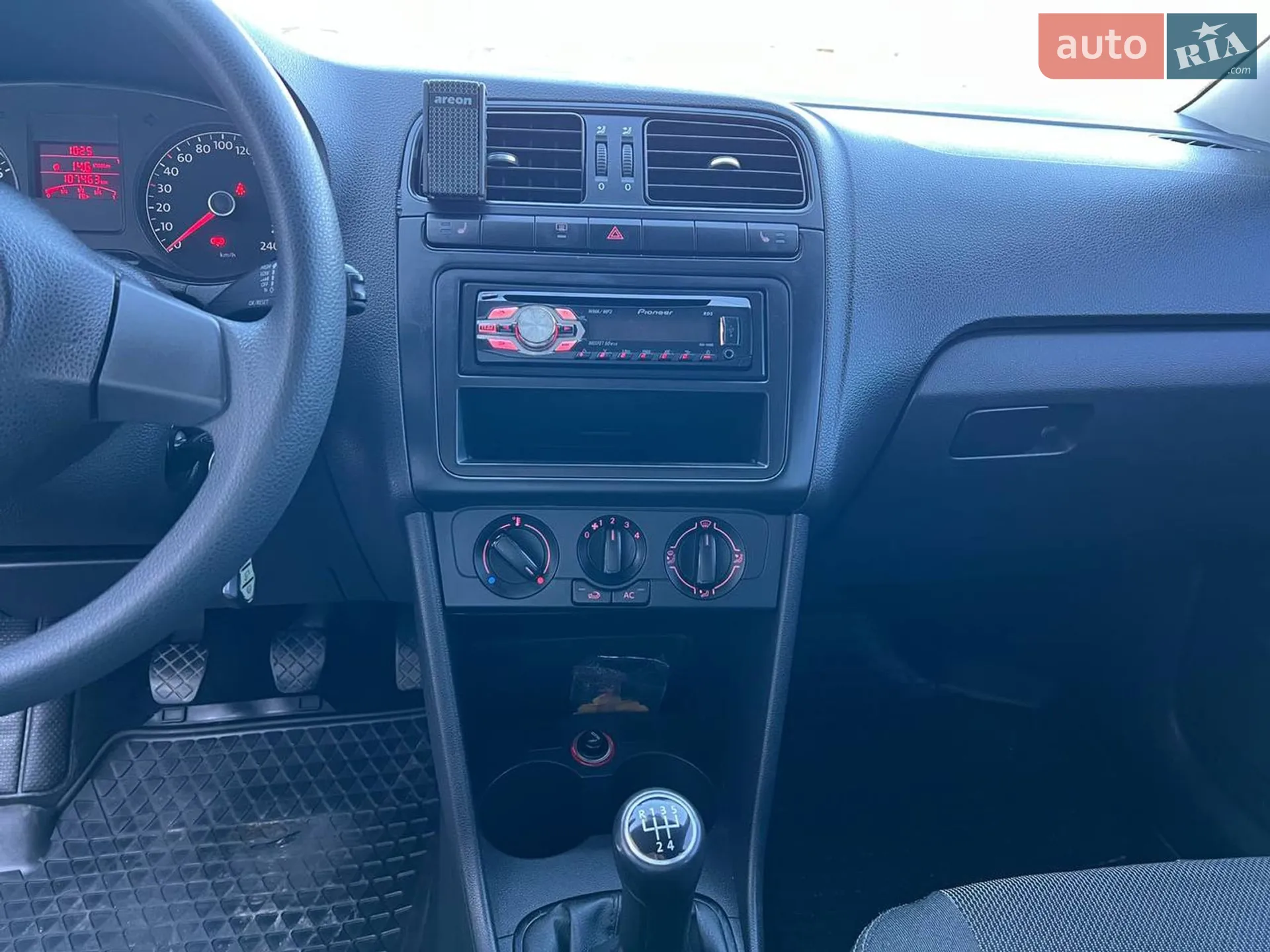 2012 Volkswagen Polo - мініатюра 25