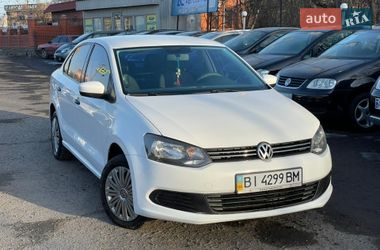 Седан Volkswagen Polo 2012 в Полтаве