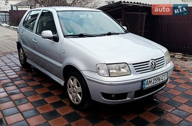 Хетчбек Volkswagen Polo 2000 в Малині
