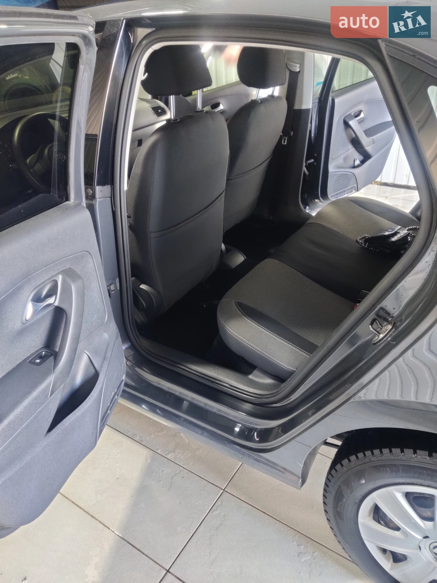 2012 Volkswagen Polo - мініатюра 10