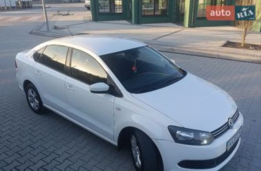 Седан Volkswagen Polo 2013 в Ирпене