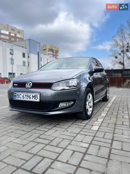 Хэтчбек Volkswagen Polo 2010 в Львове