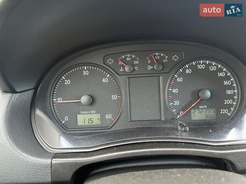 Хэтчбек Volkswagen Polo 2008 в Черновцах