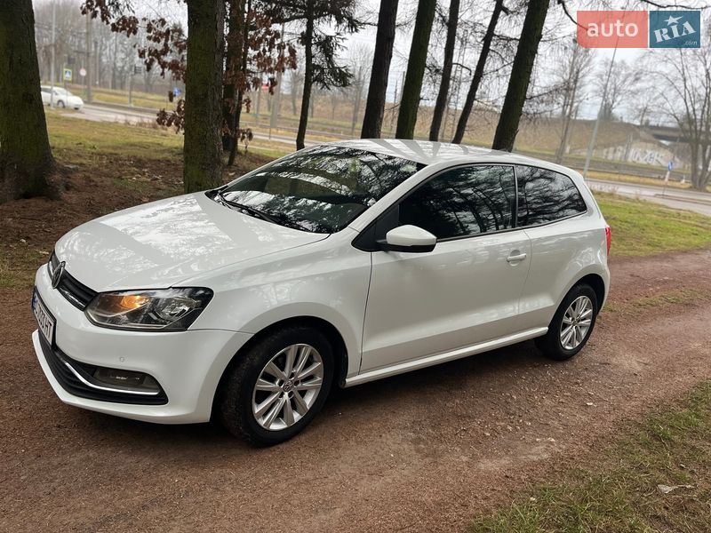 Хэтчбек Volkswagen Polo 2016 в Львове