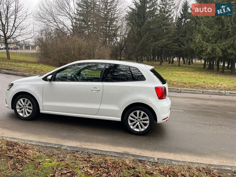 Хэтчбек Volkswagen Polo 2016 в Львове