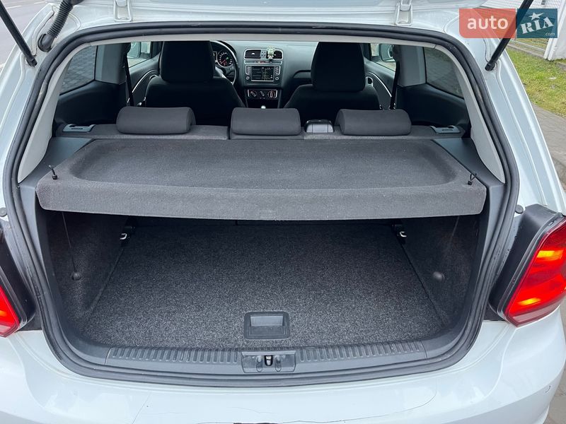 Хэтчбек Volkswagen Polo 2016 в Львове