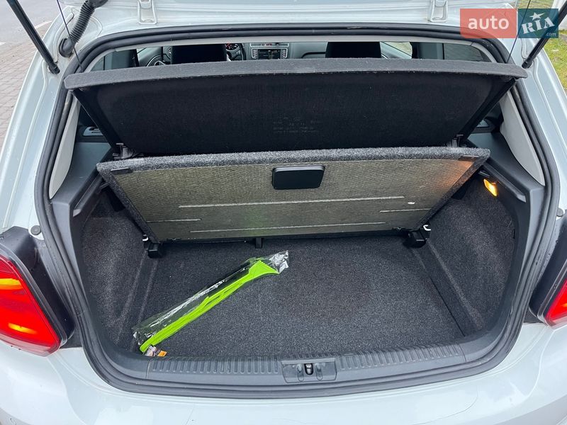 Хэтчбек Volkswagen Polo 2016 в Львове