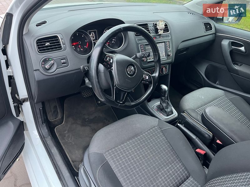 Хэтчбек Volkswagen Polo 2016 в Львове