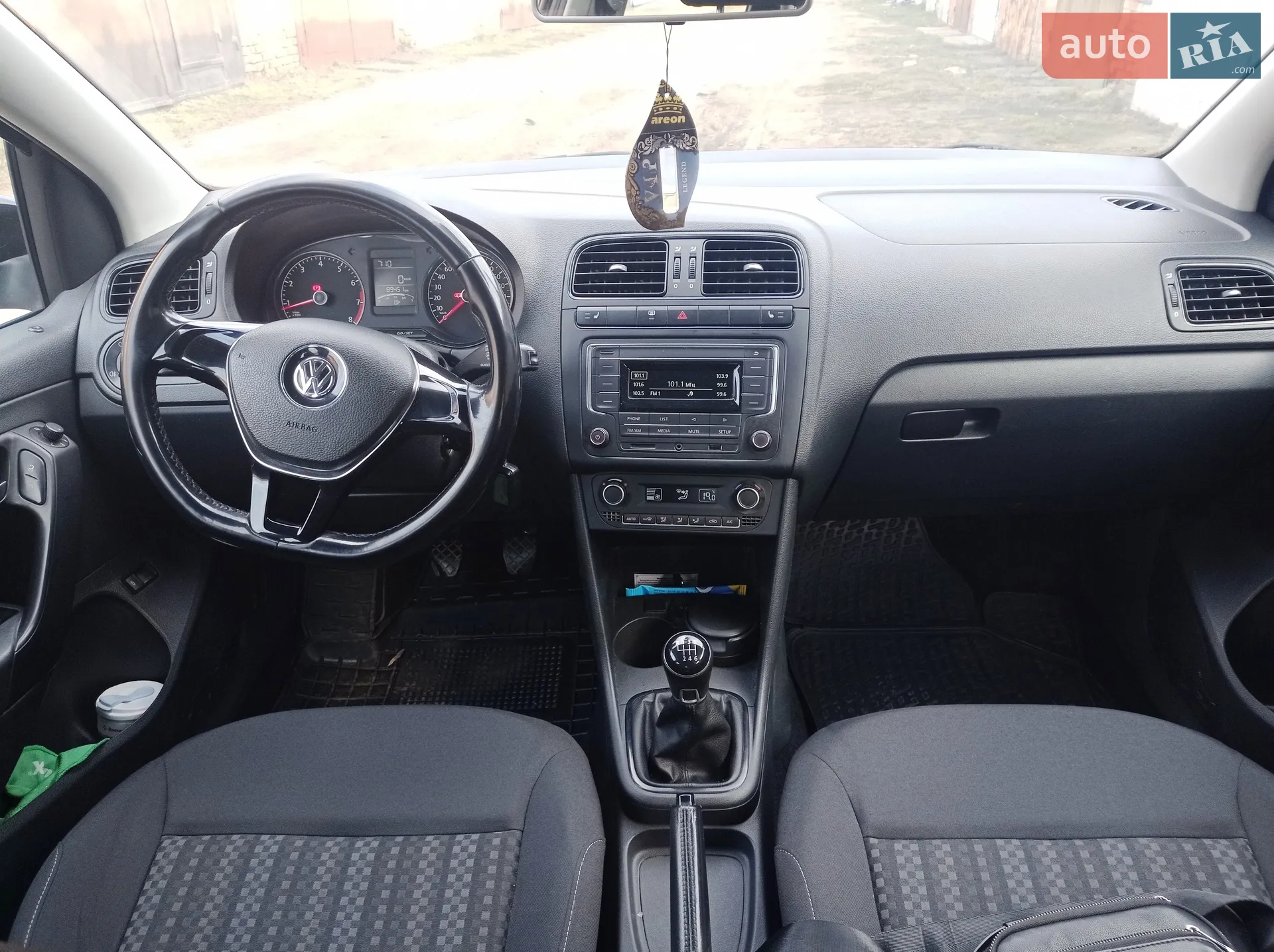 2017 Volkswagen Polo - мініатюра 16