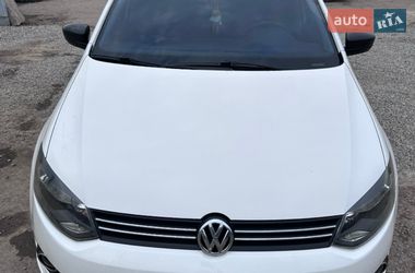 Седан Volkswagen Polo 2013 в Балаклії