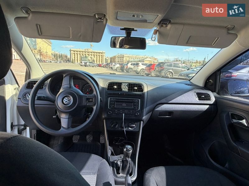 Седан Volkswagen Polo 2012 в Харькове