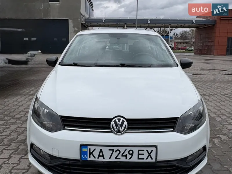 Volkswagen Polo 2016 VIN XW8ZZZ61ZHG008602 фото оголошення 13 з 44