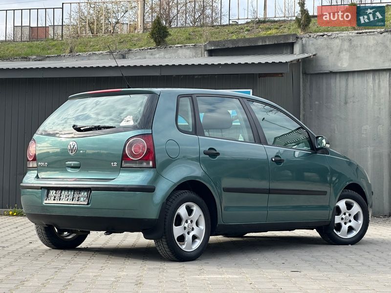 Хэтчбек Volkswagen Polo 2006 в Дрогобыче