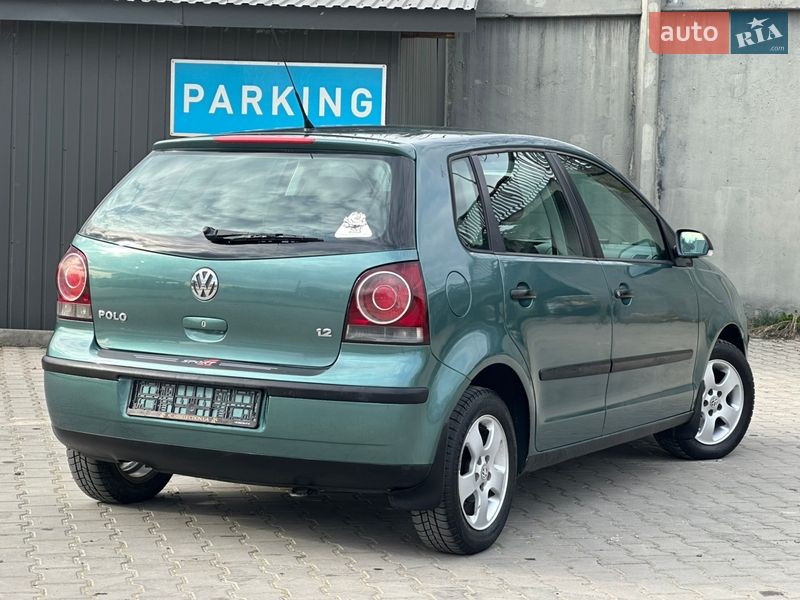 Хэтчбек Volkswagen Polo 2006 в Дрогобыче
