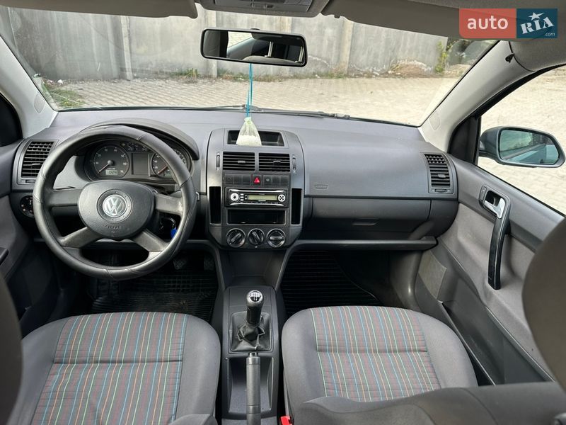 Хэтчбек Volkswagen Polo 2006 в Дрогобыче