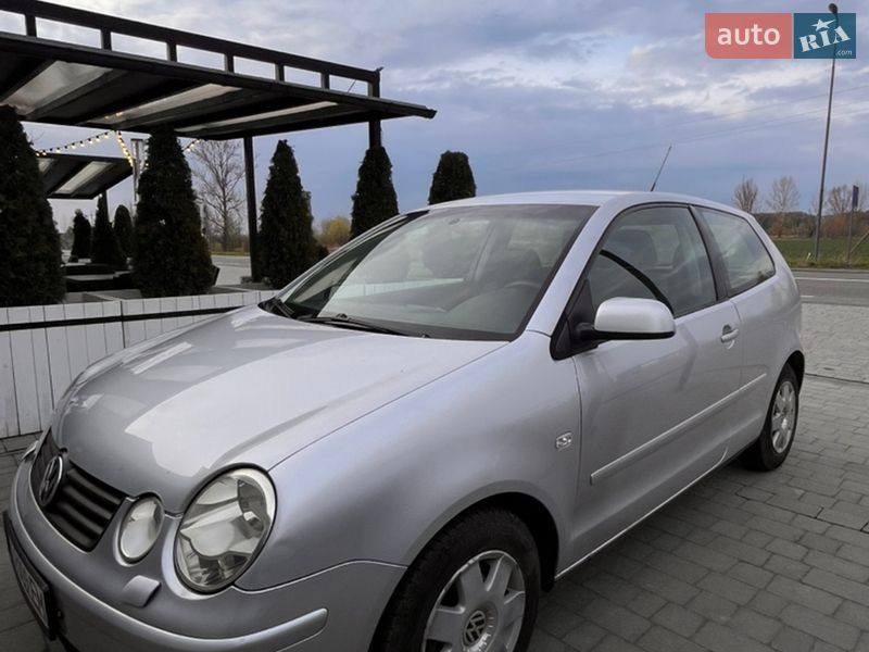 Хэтчбек Volkswagen Polo 2002 в Ивано-Франковске