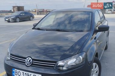 Седан Volkswagen Polo 2012 в Тернополі