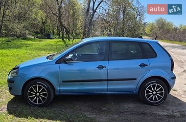 Хетчбек Volkswagen Polo 2006 в Запоріжжі