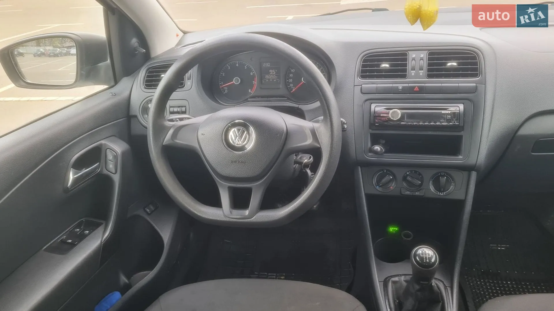 2016 Volkswagen Polo - мініатюра 32