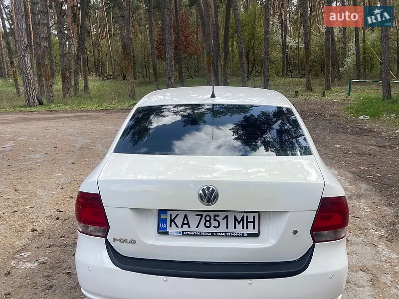Volkswagen Polo 2012 VIN XW8ZZZ61ZDG033983 фото оголошення 5 з 59