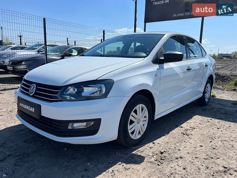 Volkswagen Polo 2016 VIN XW8ZZZ61ZHG008602 фото оголошення 12 з 44