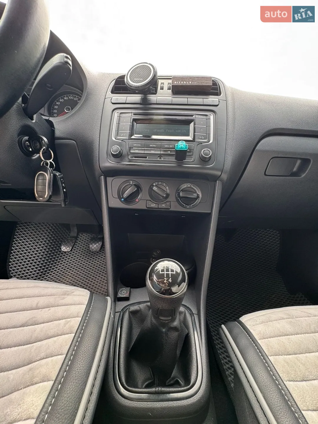 2013 Volkswagen Polo - мініатюра 12