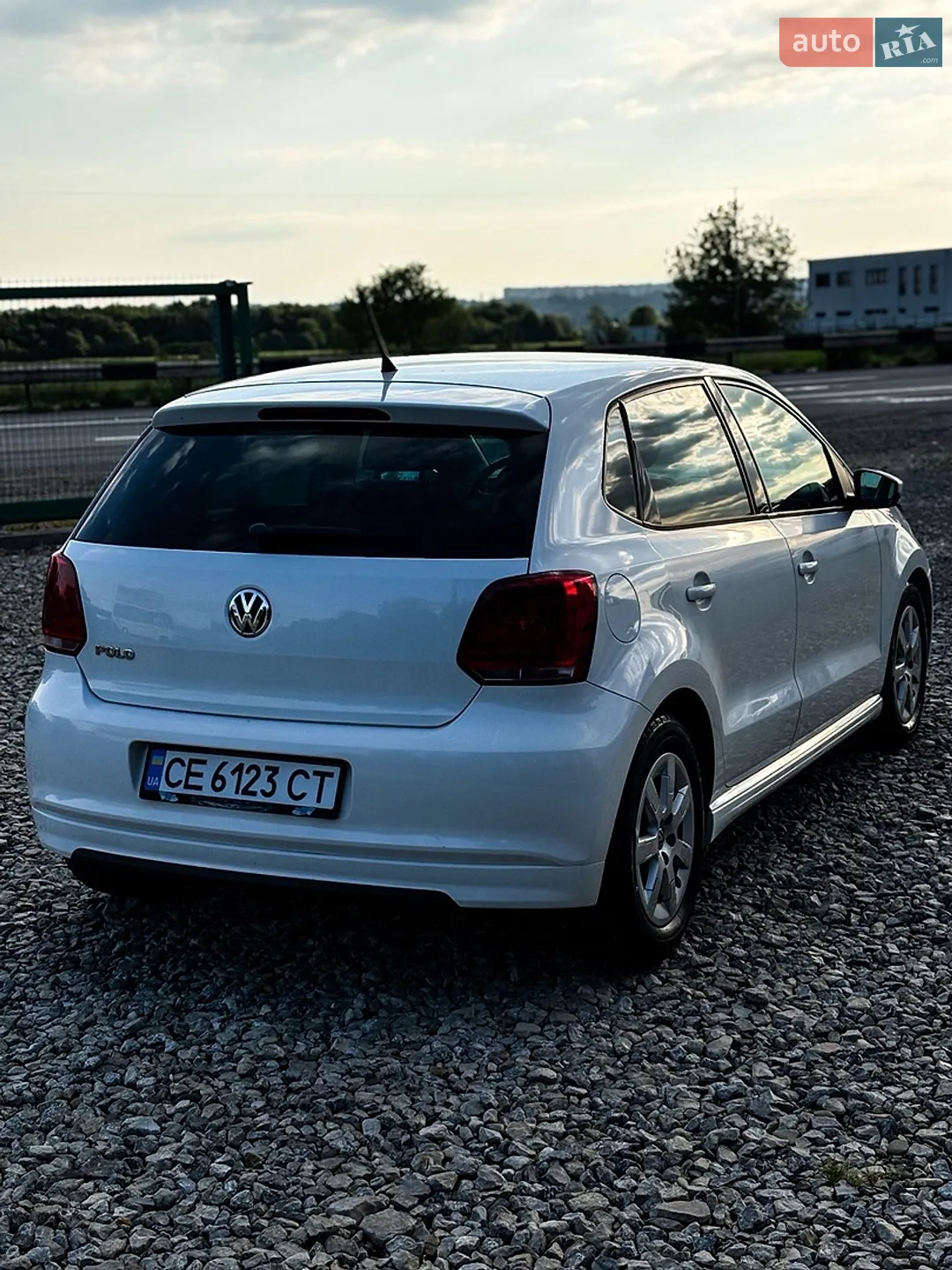2010 Volkswagen Polo - мініатюра 10