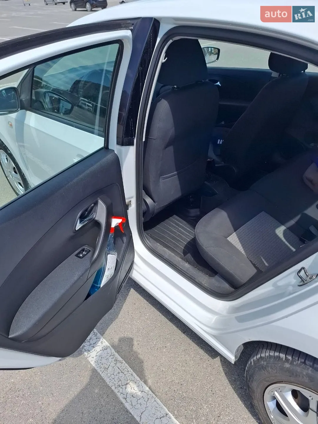 2014 Volkswagen Polo - мініатюра 8