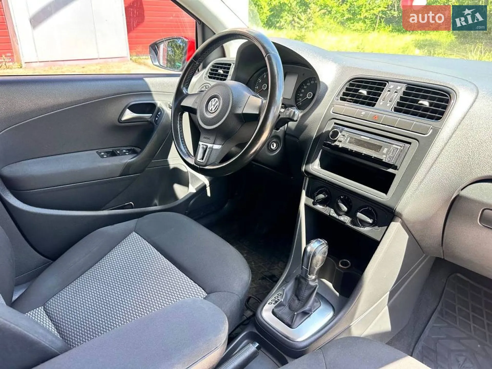 2010 Volkswagen Polo - мініатюра 21